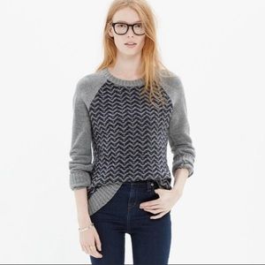 𝅺Madewell Herringbone Wool Sweater Gray / Navy. Sz XS.